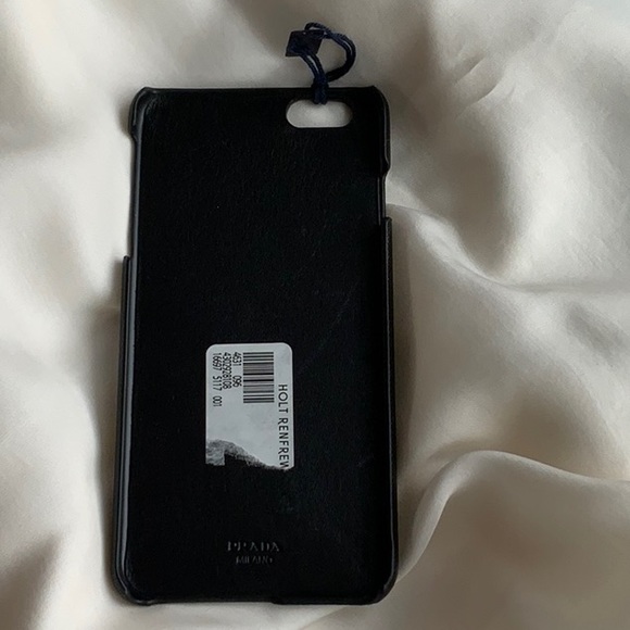 PRADA phone case - Picture 4 of 8